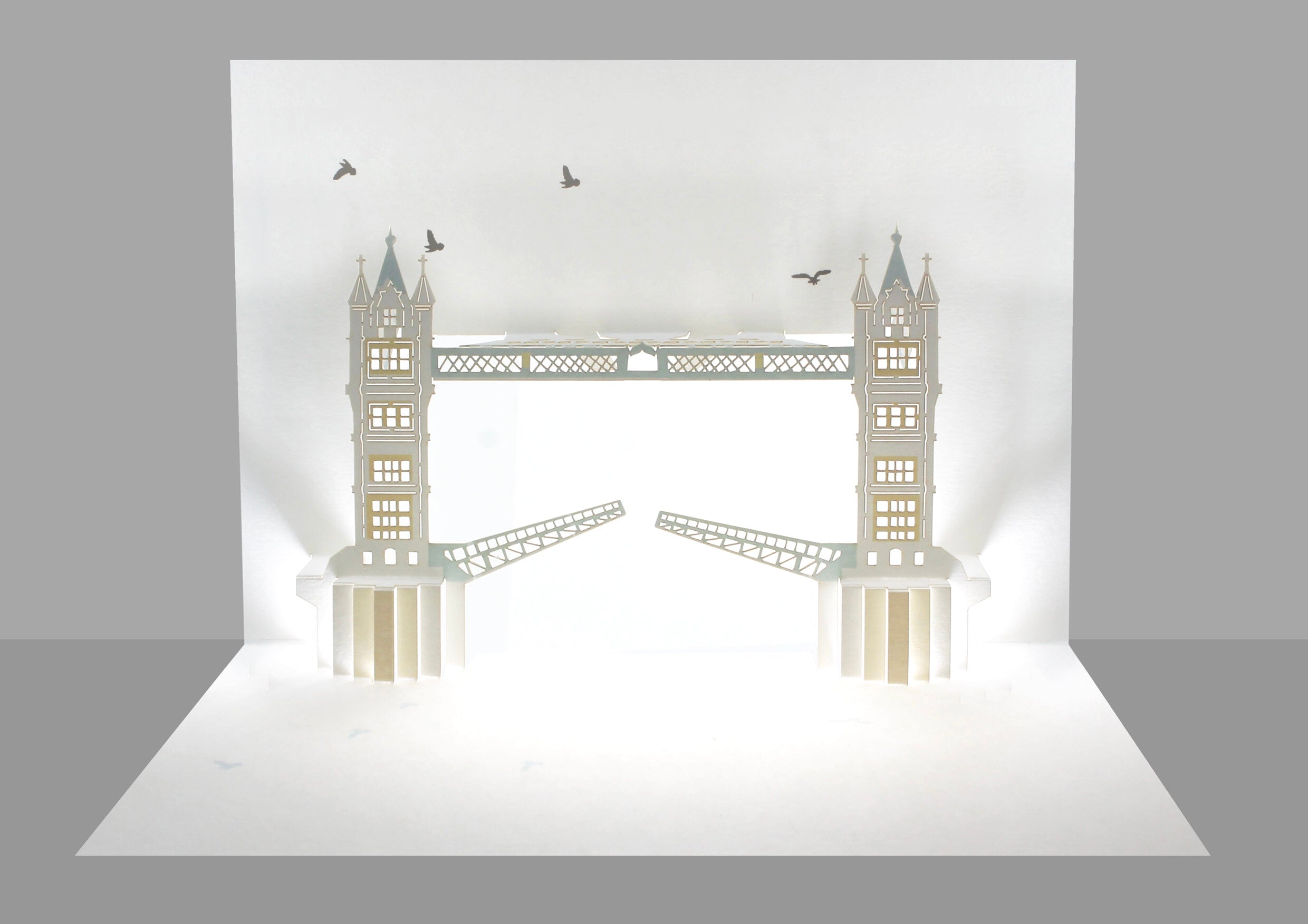 Tower Bridge Iconic London Landmark 3D Pop Up Birthday Greeting Card